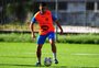 Lateral do Caxias realiza rifa solidária com camisas oficiais de clubes brasileiros