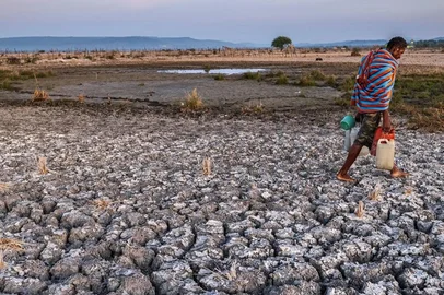 Relatório revela que crise climática afeta 80% das pessoas que vivem na pobreza BR<!-- NICAID(16149064) -->
