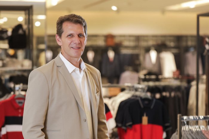 Vinicius Dalla Rosa / Lojas Renner