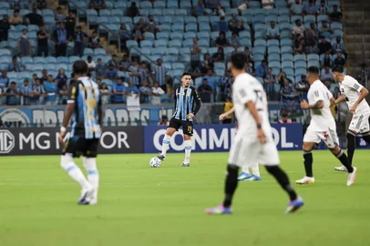 PORTO ALEGRE, RS, BRASIL, 14-04-2026 Grêmio x Deportivo Riestra. Duelo válido pela fase de grupos da Copa Sul-Americana 2026. Foto: Renan Mattos/Agência RBS<!-- NICAID(16265867) -->