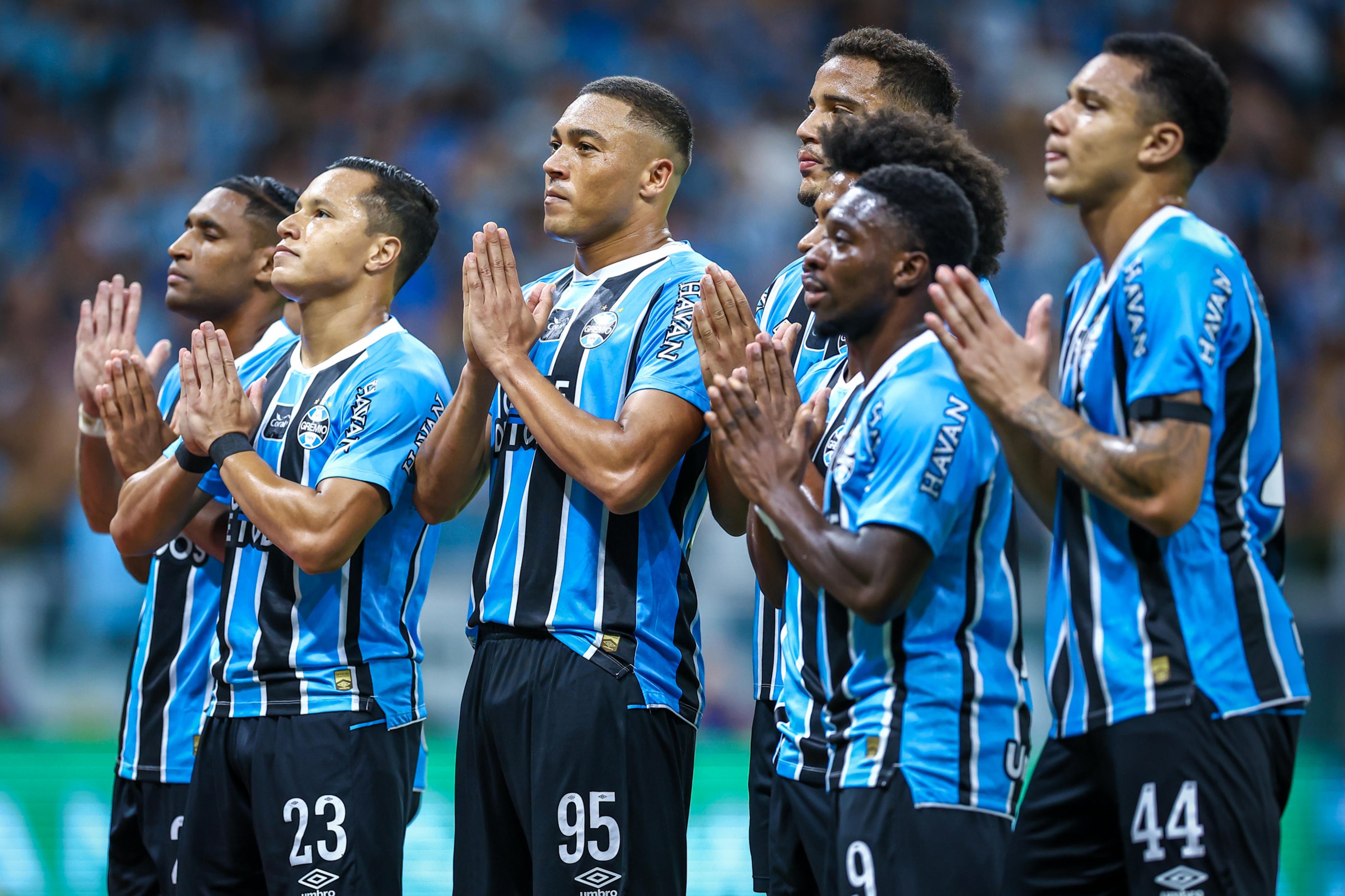 S&oacute; o Gr&ecirc;mio tem mais de um t&iacute;tulo para ganhar neste domingo