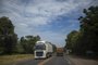 LAJEADO, RS, BRASIL - Opções de fotografias de caminhões carregados na via. Serão usadas em matéria sobre pesagem de caminhões em rodovias. (Foto: Jefferson Botega/Agencia RBS)Indexador: Jefferson Botega<!-- NICAID(14712508) -->