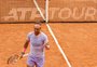 Nadal ganha batalha de três horas em Madri, presenteia rival e pega algoz de Monteiro nas oitavas