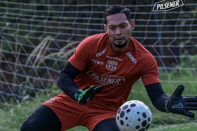 Barcelona Guayaquil / Divulgação José Contreras, goleiro do Barcelona do Equador<!-- NICAID(16323787) -->