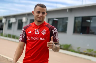 Bruno Gomes no treino do InterIndexador: ricardo duarte<!-- NICAID(15888830) -->