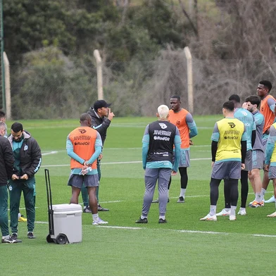 CAXIAS DO SUL, RS, BRASIL. 06-08-2025. O técnico Thiago Carpini retornou ao Juventude e comandou o seu primeiro treino no CT do clube.<!-- NICAID(16095820) -->