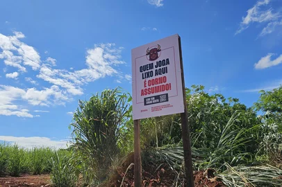 Prefeitura de Palmital<!-- NICAID(16226887) -->