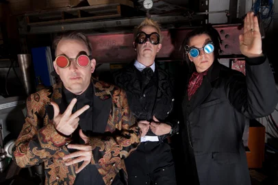 Information Society, banda dos Estados Unidos<!-- NICAID(15936463) -->