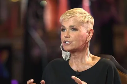 Xuxa revela que se arrepende de não ter namorado mais aos 20 anos<!-- NICAID(15392612) -->