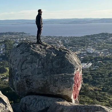 Morro da Tapera. Na foto, Pedra do Rei<!-- NICAID(15538931) -->