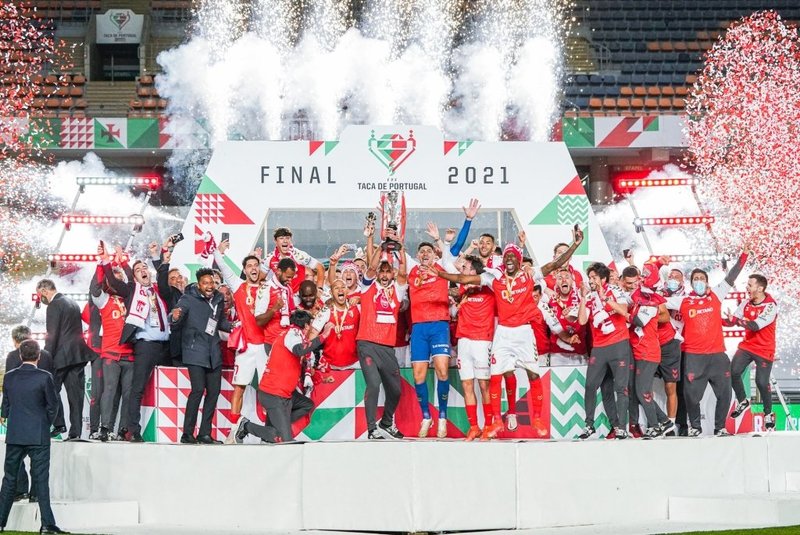 Braga vence o Benfica e conquista a Taça de Portugal | GZH