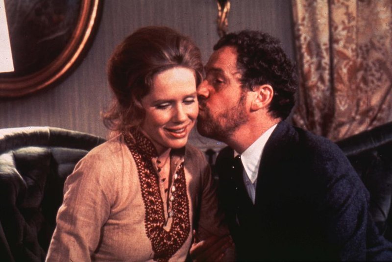 Atores Liv Ullman e Erland Josephson, em cena do filme Cenas de Um Casamento do cineasta Ingmar Bergman.#PÁGINA:07Pasta:32696 Fonte: Divulgação Fotógrafo: SONY<!-- NICAID(1968448) -->