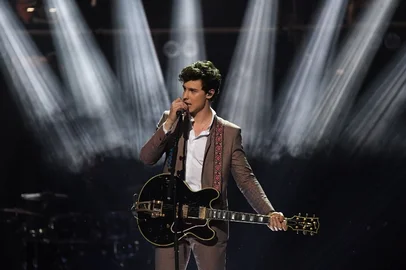 O jovem canadense Shawn Mendes foi uma das atrações mais aguardadas da festa de aniversári