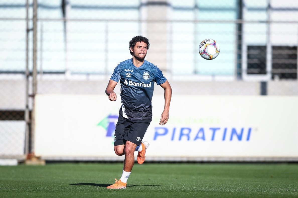 Três jogadores do Grêmio passaram a fazer treino inverso, veja quem são eles