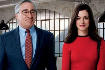 Cena do filme Um Senhor Estagiário<!-- NICAID(12307397) -->