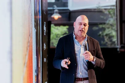 Alexandre Raupp Schebela / Instituto Caldeira / Divulgação Empresário Salim Ismail palestrou no Instituto Caldeira<!-- NICAID(16181340) -->