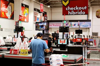 Stok Center implanta tecnologia para agilizar compras em Passo Fundo<!-- NICAID(16353857) -->