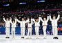 EUA superam Japão e conquistam ouro por equipes na patinação artística