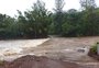 Com cheia de rios, Litoral Norte já tem estradas interrompidas e comunidades isoladas pela água