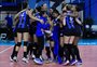 Pinheiros surpreende Osasco e está em vantagem nas quartas da Superliga feminina de vôlei