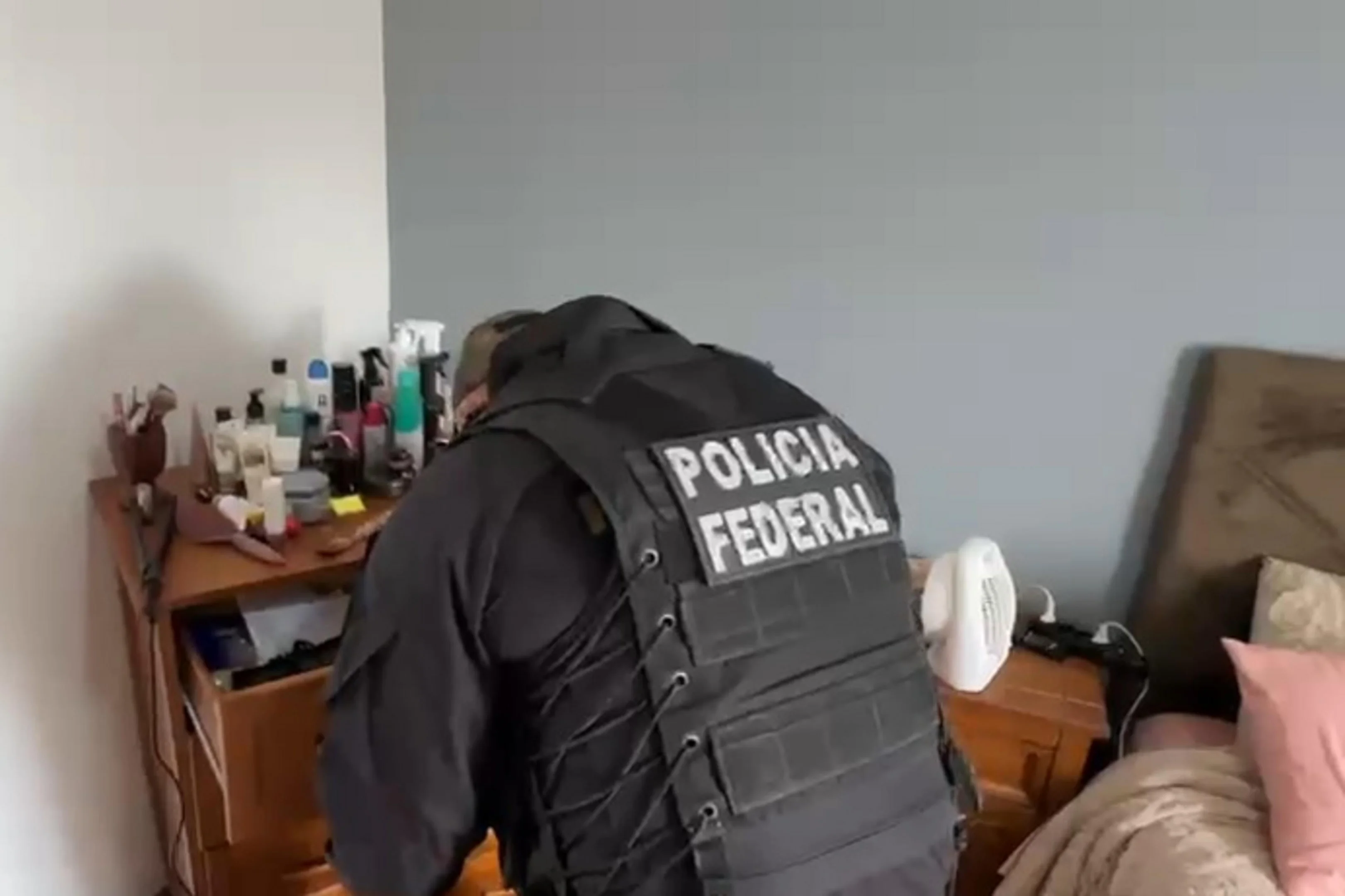 PF cumpre bloqueio de R$ 254 milhões em ação contra esquema de câmbio ilegal na fronteira com o Uruguai