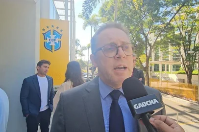 Luciano Hocsman, presidente da Federação Gaúcha de Futebol (FGF), participa da eleição da CBF.<!-- NICAID(16045415) -->