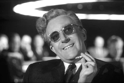 Columbia / Divulgação Dr. Fantástico (1964), filme de Stanley Kubrick<!-- NICAID(16388663) -->
