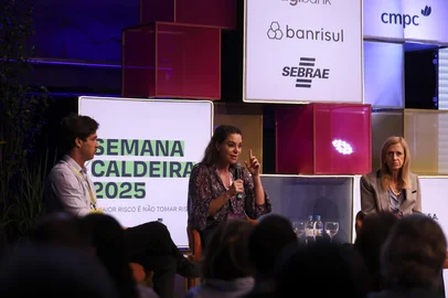 PORTO ALEGRE, RS, BRASIL, 03-10-2025: Instituto Caldeira promove durante a Semana Caldeira a palestra "IA e Educação - a grande oportunidade para a juventude brasileira" com as painelistas Claudia Costin e Priscila Cruz. Foto: Camila Hermes/Agencia RBS<!-- NICAID(16138676) -->