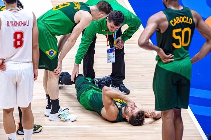 Brasil vence o México e estreia com vitória no Basquete Masculino