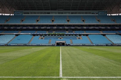 Partida entre Grêmio e Corinthians, na Arena, em Porto Alegre, em duelo da 38ª rodada do Campeonato Brasileiro.Foto: Jefferson Botega/Agencia RBS<!-- NICAID(15931006) -->
