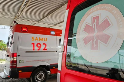 rede de urgência e emergência de Pelotas (SAMU)<!-- NICAID(16238019) -->