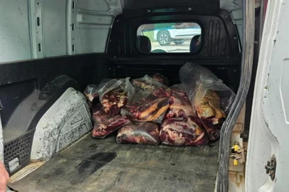 Fiscalização interdita duas indústrias de embutidos e autua oito estabelecimentos em Jaguarão<!-- NICAID(15898758) -->