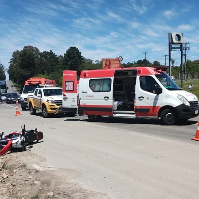 Motociclista morre em acidente na RS-122, em Caxias do Sul<!-- NICAID(15588475) -->