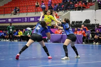 Lorenna, handebol, Pan Jr