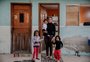 Centenas de venezuelanos viram microempresários no RS: "Estou fazendo o que a vida me pede para sobreviver"