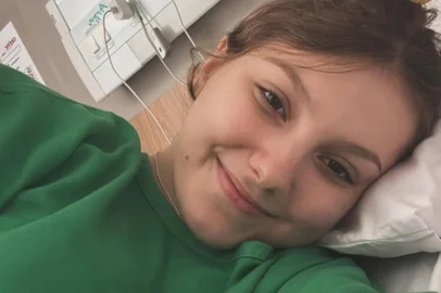 Isabel Veloso anuncia remissão do câncer: 'Vou poder ver meu filho crescer'<!-- NICAID(16035663) -->