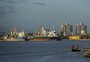 Navios voltarão ao porto de Porto Alegre após dragagem para evitar que encalhem