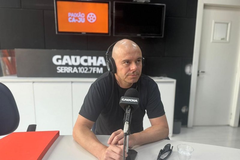 Luciano Almeida, ex-jogador de Caxias e Juventude, é o convidado do podcast Paixão Ca-Ju.<!-- NICAID(15671225) -->