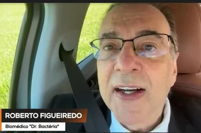 YouTube: @GZH / Reprodução Doutor Bactéria concedeu entrevista à Rádio Gaúcha nesta segunda-feira.<!-- NICAID(16282535) -->