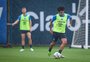 Com Pavón e Du Queiroz, Grêmio divulga relacionados para enfrentar o Santa Cruz