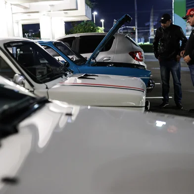 Mercado de carros clássicos: levantamento da OLX lista os carros clássicos mais vendidos do RS. Com mercado de carros clássicos aquecido no Estado, entusiastas por carros antigos investem tempo e dinheiro nessa paixão. Relação com veículos desse tipo nascem de lembrança familiares e sonhos não realizados na juventude, principalmente.<!-- NICAID(16294621) -->