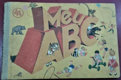 Livro Meu ABC, de Erico Verissimo.Atenção: imagem embargada para o Informe Especial.<!-- NICAID(15503331) -->