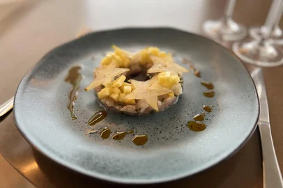 Café Iberê<!-- NICAID(16206440) -->