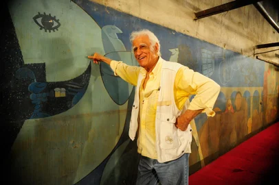 O mural gigante Última Ceia, pintado em 1967 por Ziraldo, que estava encoberto na antiga casa de show Canecão, será restaurado pela UFRJ e aberto à visitação pública a partir de abril<!-- NICAID(15727627) -->