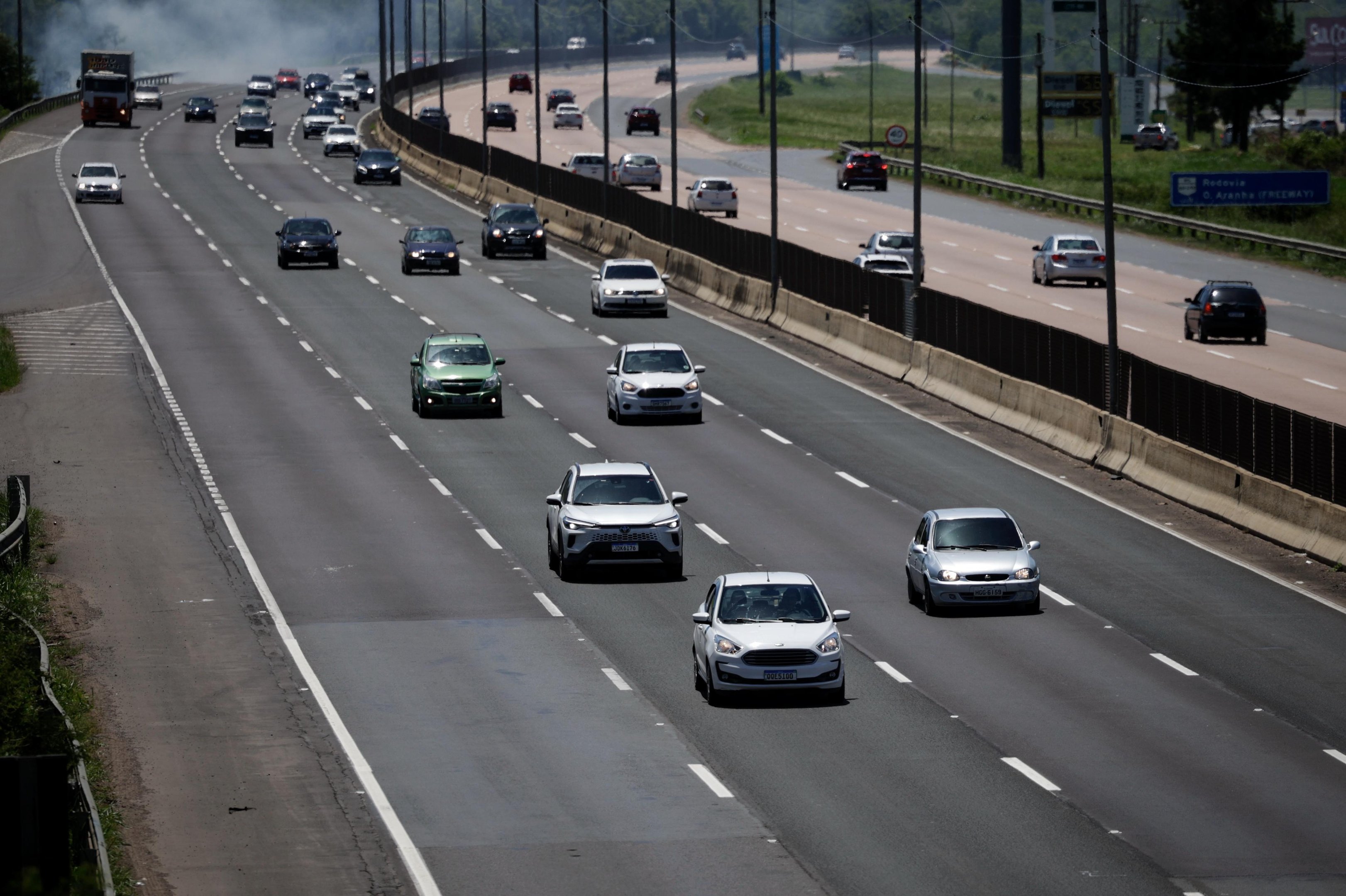 Como est&aacute; o tr&acirc;nsito nas rodovias do RS no retorno do feriad&atilde;o de Ano-Novo; siga ao vivo