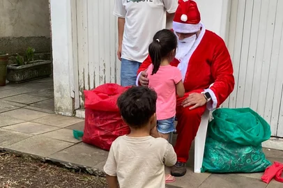 Natal dos Pequenos Heróis reúne 50 crianças no Museu da FEB, em Caxias do Sul<!-- NICAID(16182259) -->