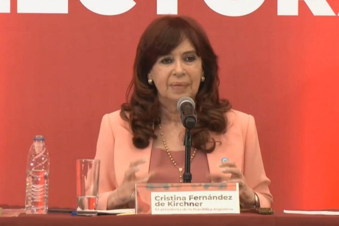 YouTube Cristina Kirchner / Reprodução