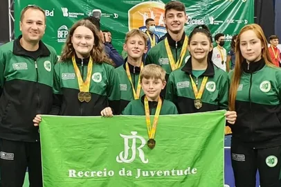 equipe comandada pelo técnico Noeslem Lima garantiu um ouro e seis bronzes na terceira etapa do campeonato brasileiro interclubes<!-- NICAID(15133578) -->