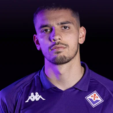 zagueiro matias morendo que está na mira do grêmio<!-- NICAID(16326152) -->