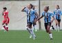 Grêmio goleia o Inter no primeiro Gre-Nal do Gauchão Feminino e se isola na liderança